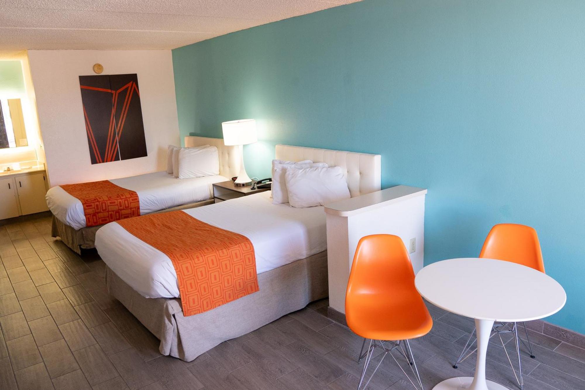 Howard Johnson By Wyndham Clearwater - Dunedin Экстерьер фото