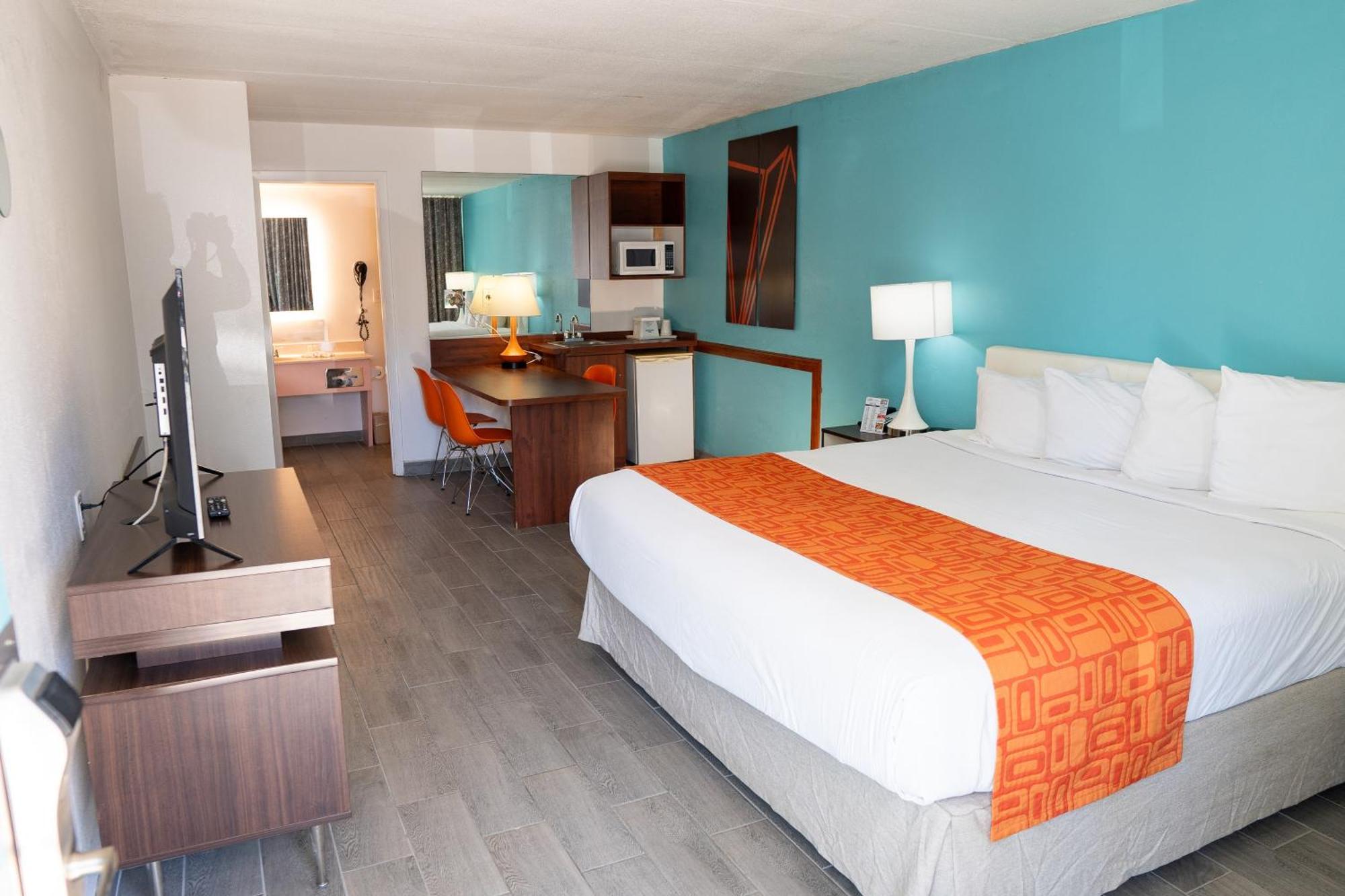 Howard Johnson By Wyndham Clearwater - Dunedin Экстерьер фото