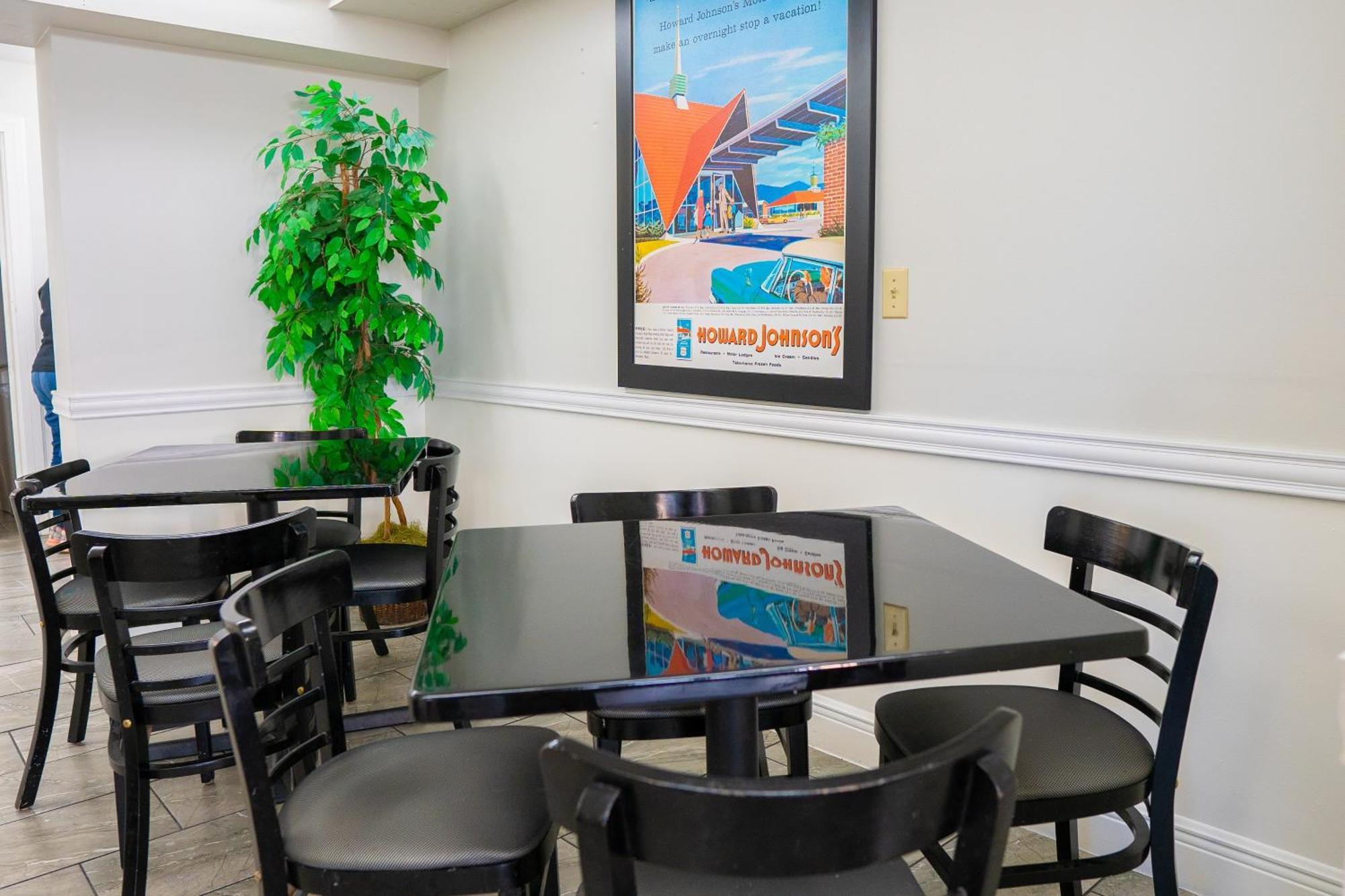 Howard Johnson By Wyndham Clearwater - Dunedin Экстерьер фото